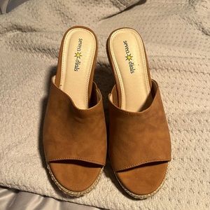 Seven Dials Wedge Sandal